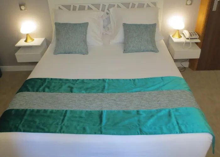 Le Relais Saint-jacques Otel