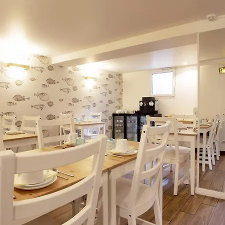 Le Relais Saint-jacques סן-ז'אן-דה-לוז