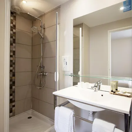 Le Relais Saint-jacques 3* סן-ז'אן-דה-לוז