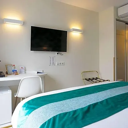 Le Relais Saint-jacques Hotel 3*