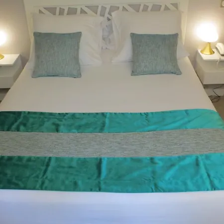 Le Relais Saint-jacques Hotel