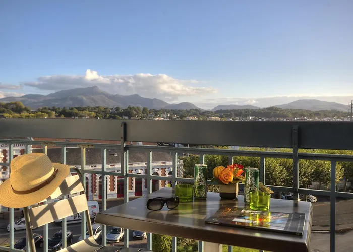 ホテル ル ルレ サン ジャック